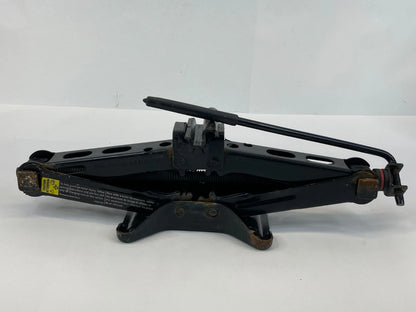 92-05 GRAND AM 99-04 ALERO 97-03 MALIBU SPARE TIRE JACK SCISSORS & CRANK HANDLE