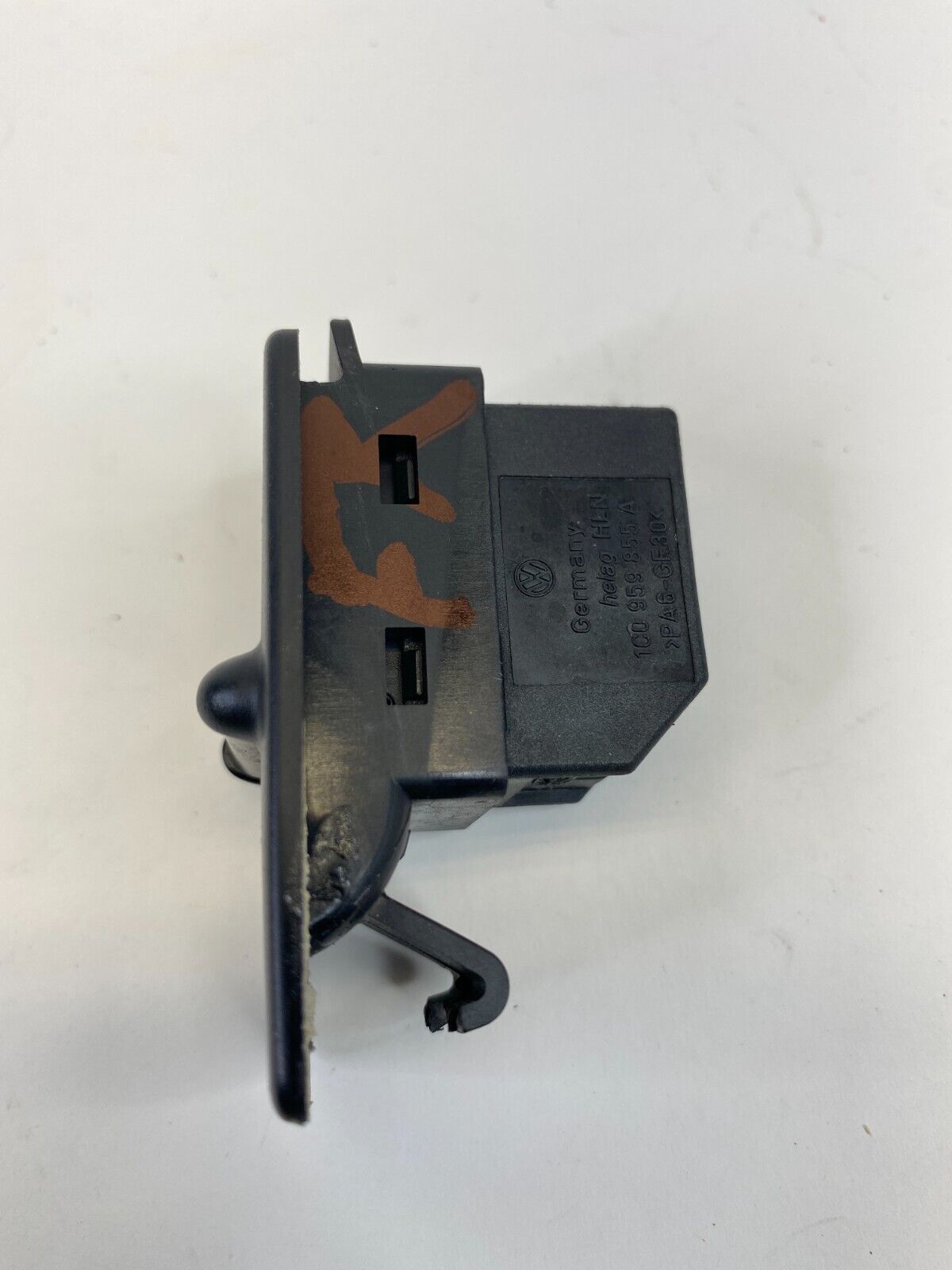 1998-2007 Volkswagen Beetle Front Right Side Door Power Window Control Switch