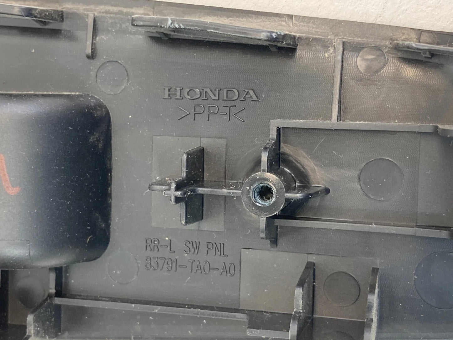 08-12 HONDA ACCORD SEDAN REAR LEFT BACK DOOR WINDOW SWITCH BEZEL TRIM 83791TA0A0