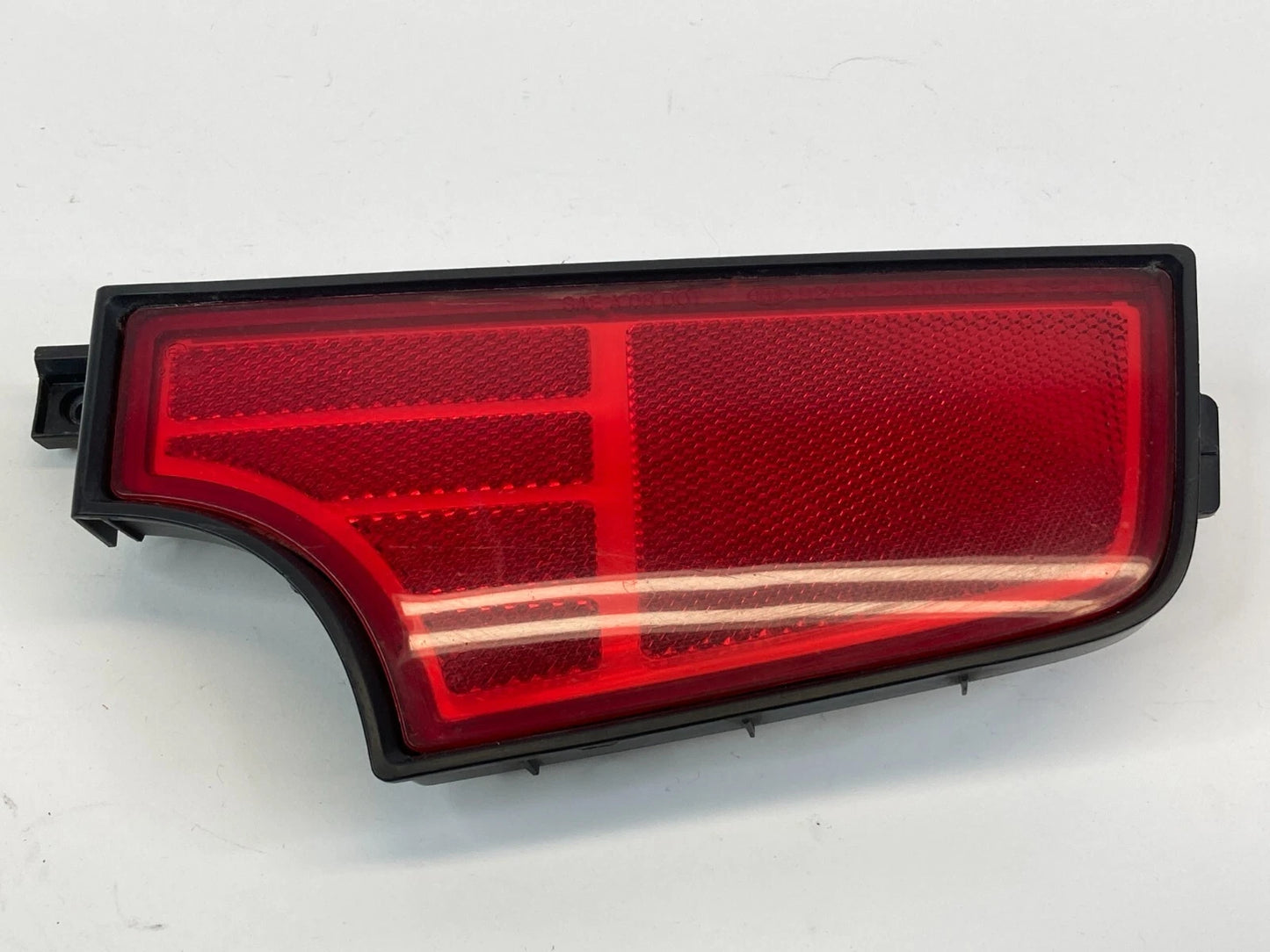 10 11 KIA SOUL HATCHBACK REAR RIGHT PASSENGER SIDE LOWER LIGHT LAMP REFLECTOR