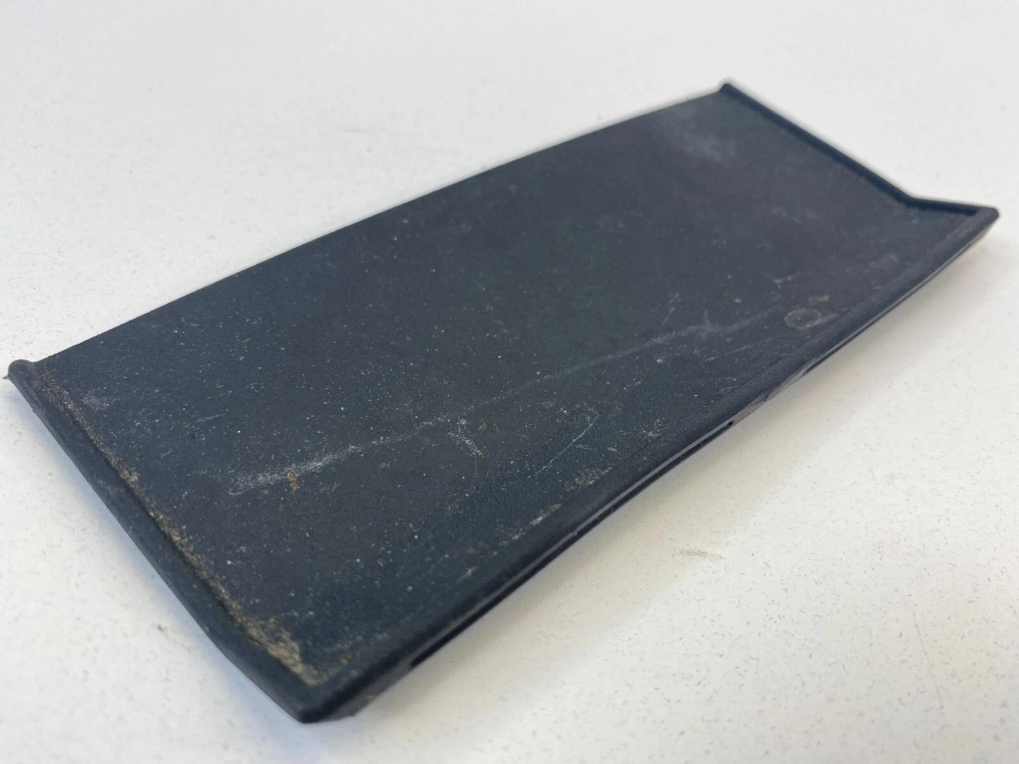 2010 CADILLAC SRX FRONT CENTER CONSOLE PANEL MAT TRAY LINER RUBBER OEM