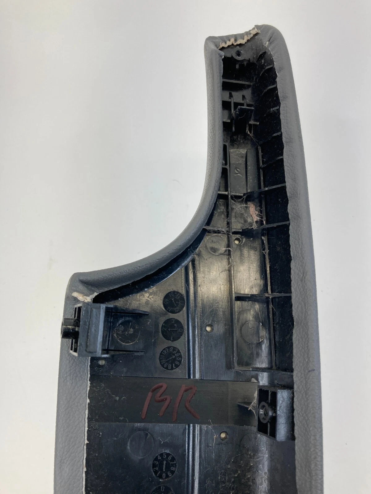 11-14 HYUNDAI SONATA REAR RIGHT SIDE INTERIOR DOOR ARMREST PANEL D1432-3S050 OEM
