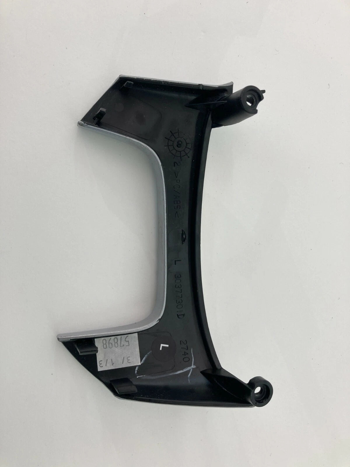2008 08 CHEVROLET CHEVY EQUINOX LS LEFT STEERING WHEEL COVER TRIM BEZEL 30377301