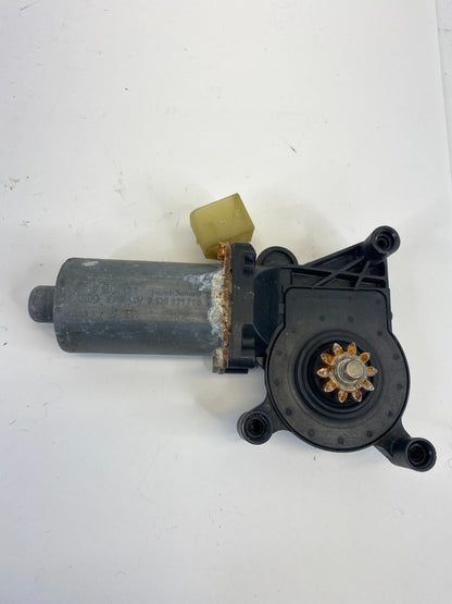 98-02 Mercedes-Benz E430 94 95 E420 Front Left Side Door Window Motor 0130821708