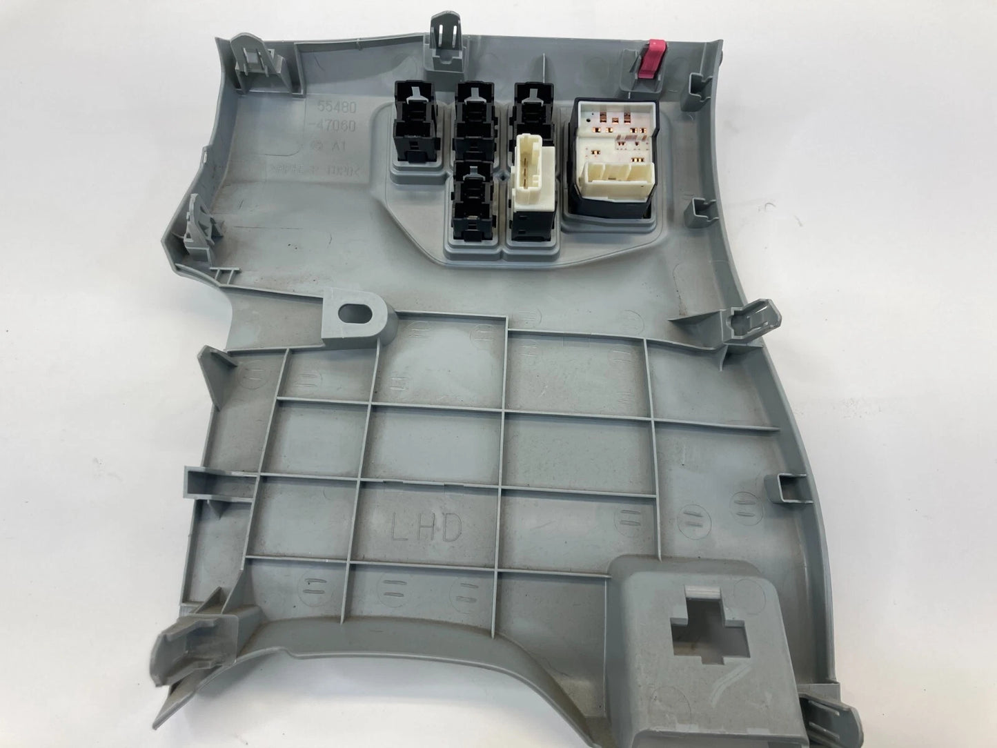 12-15 TOYOTA PRIUS DASH LOWER KNEE PANEL COVER W/ MIRROR SWITCH 55480-47060 OEM