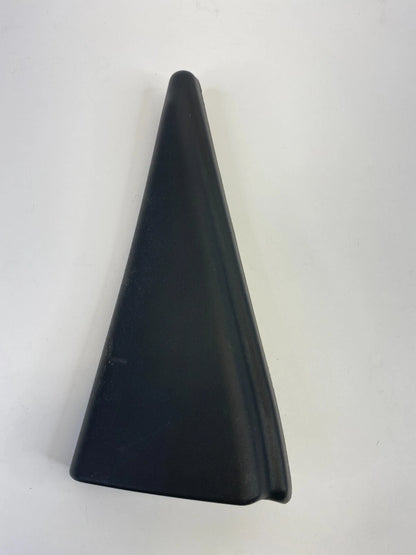 2006-2013 CHEVROLET IMPALA REAR RIGHT INNER UPPER DOOR CORNER COVER 15865368 OEM