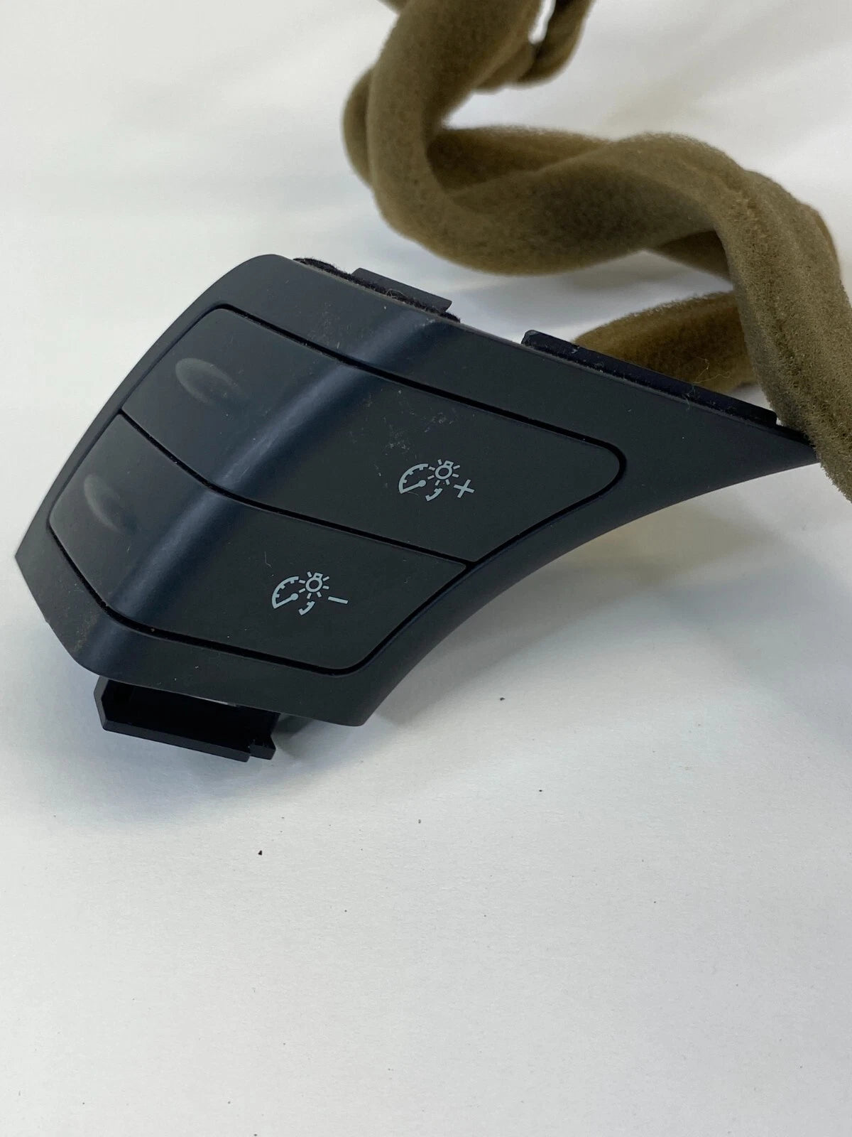 08 09 10 11 12 13 INFINITI G37 SPEEDOMETER CLUSTER TRIP RESET SWITCH OEM