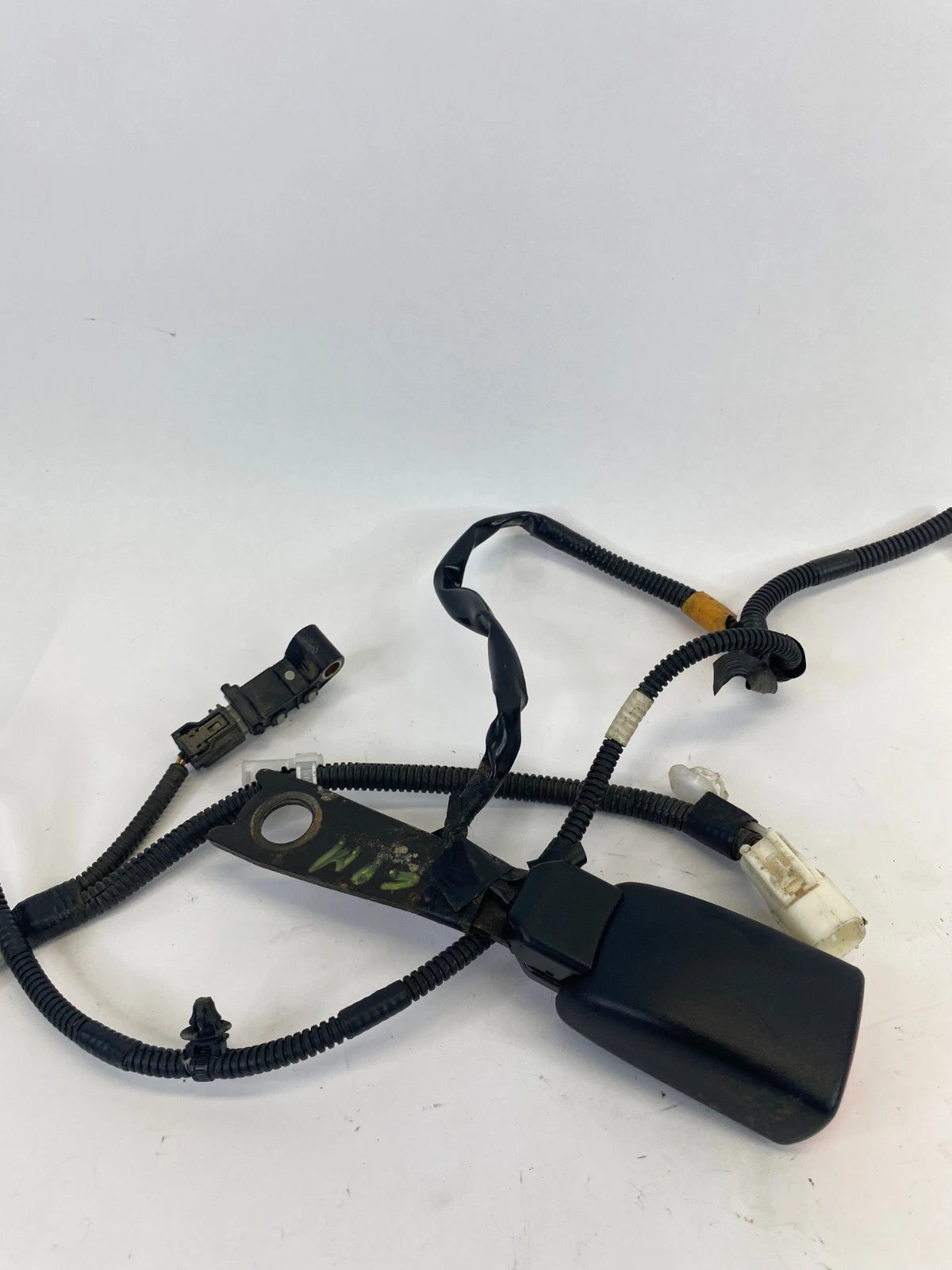 2006-2008 LEXUS IS250 IS350 FRONT RH PASSENGER SEAT BELT BUCKLE RECE E034501 OEM