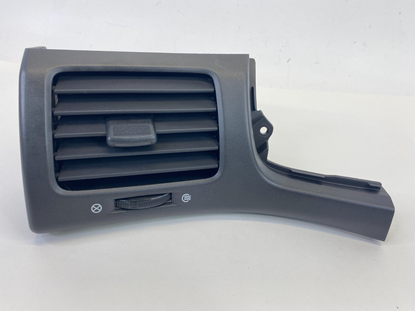 06-10 Kia Optima Left Side AC Air Vent Heat Duct Outlet Grill Cover 2G974-80000