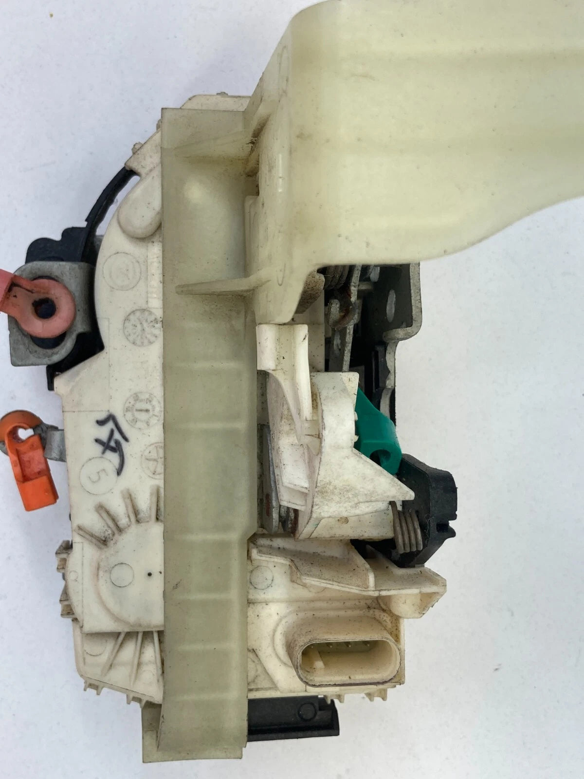 10-12 DODGE CALIBER 11-17 PATRIOT FRONT LEFT DOOR LOCK LATCH ACTUATOR 04589417AG