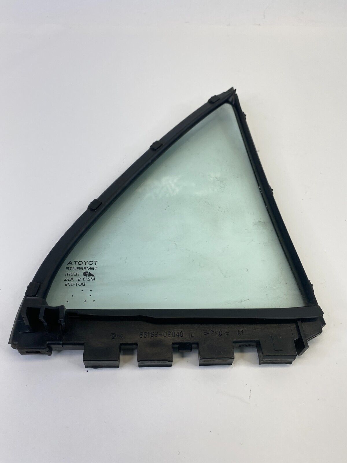 03-08 Toyota Corolla Rear Left Back Door Quarter Vent Window Glass 68189-02040