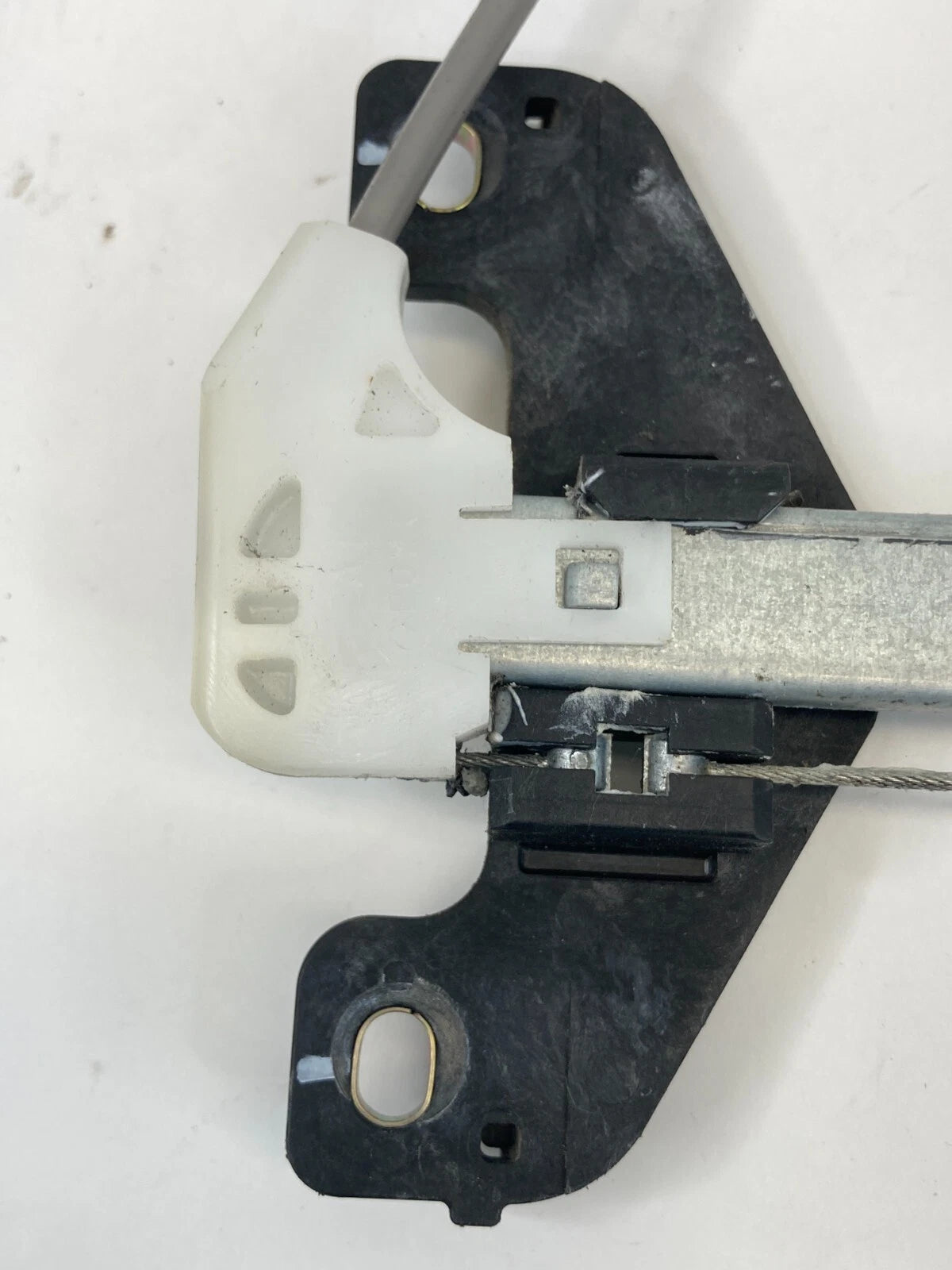2002-2006 HONDA CR-V REAR LEFT SIDE DOOR WINDOW REGULATOR AND POWER MOTOR