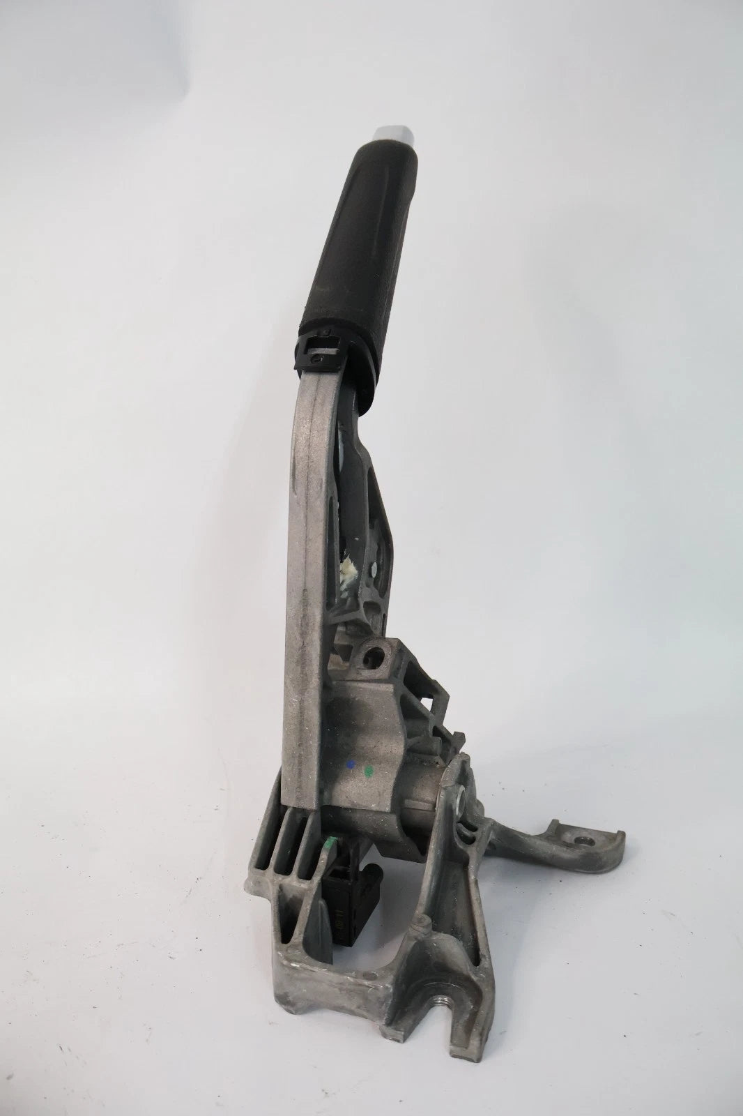 2012-2018 FORD FOCUS EMERGENCY PARKING BRAKE HANDLE LEVER ASSY BV61-2780-CE
