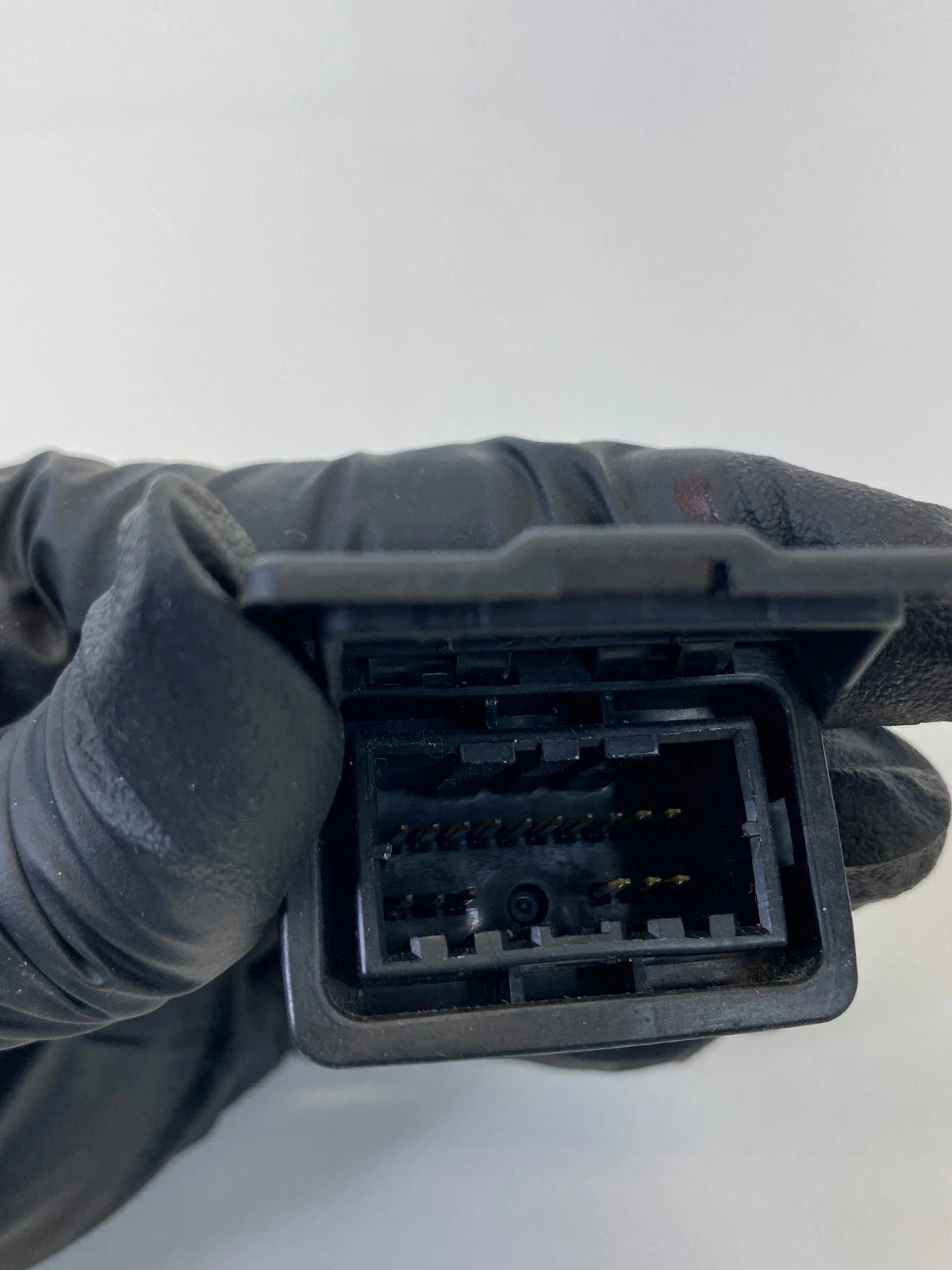 2008 2009 2010 2011 2012 2013 2014 SCION XD IPOD SOCKET PLUG CONNECTOR OEM