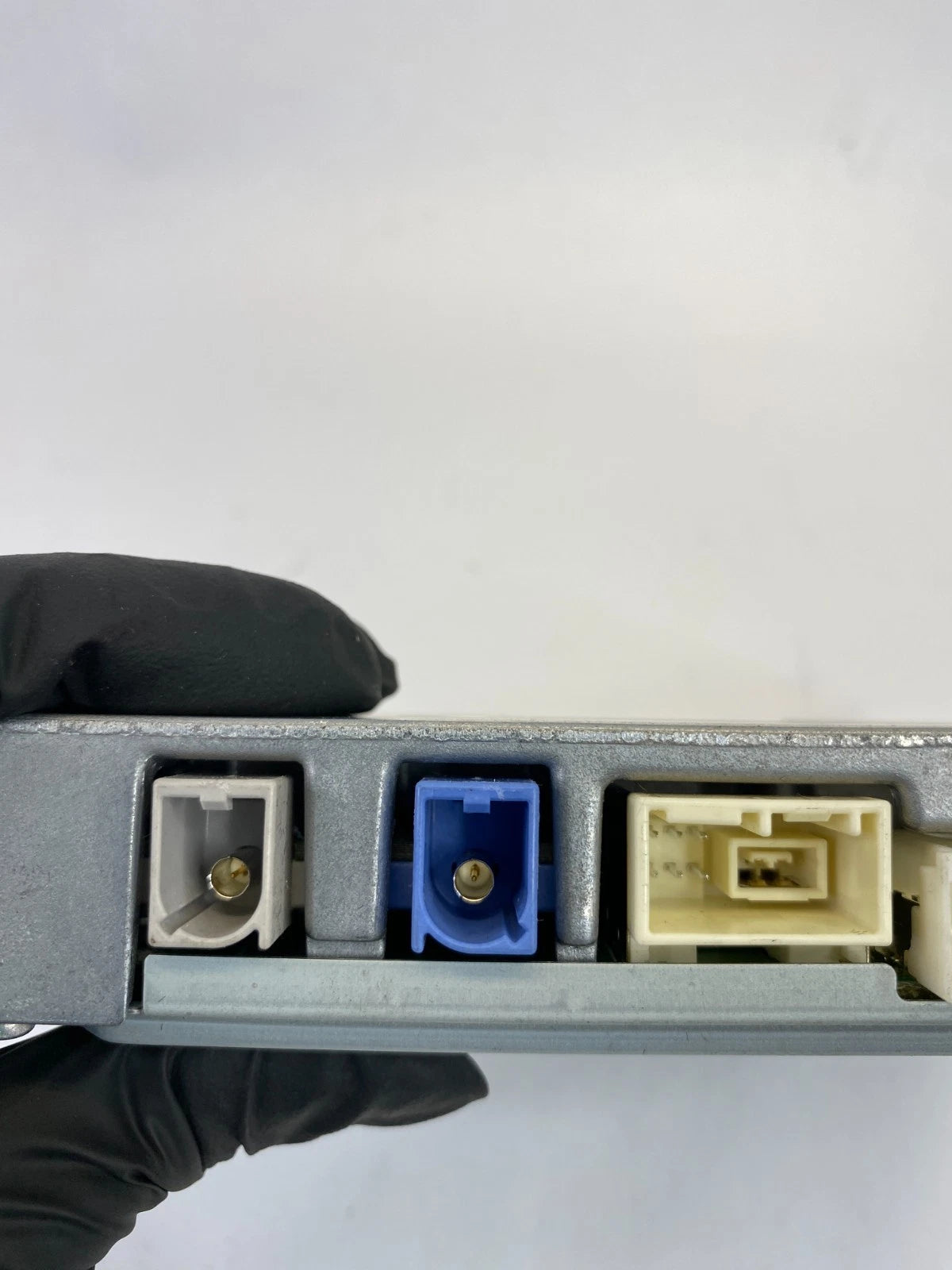 2006-2013 LEXUS IS250 TRANSCEIVER TELEMATICS CONTROL MODULE 86740-53070 OEM