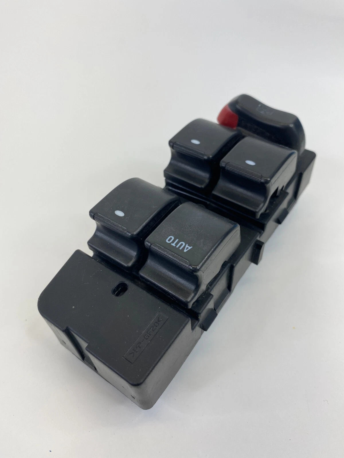 2006-2008 CHEVROLET IMPALA FRONT LEFT DOOR POWER MASTER WINDOW SWITCH 10340140