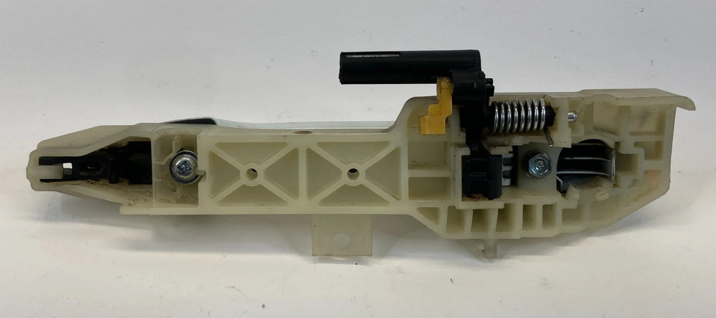 2012-2017 HYUNDAI ACCENT SEDAN REAR RIGHT BACK EXTERIOR DOOR HANDLE ASSEMBLY