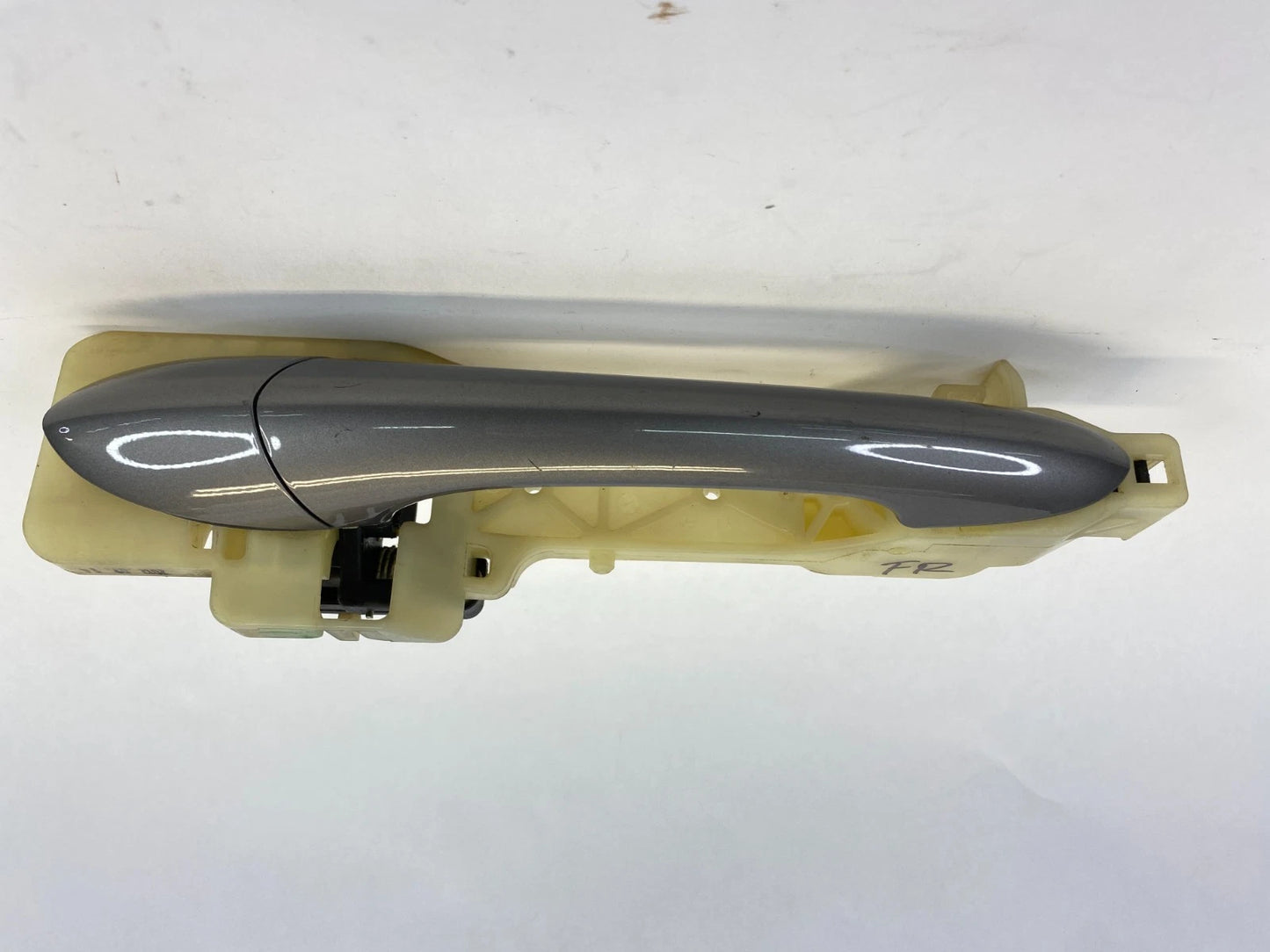2011-2014 HYUNDAI SONATA FRONT RIGHT RH SIDE EXTERIOR DOOR HANDLE ASSY GRAY OEM