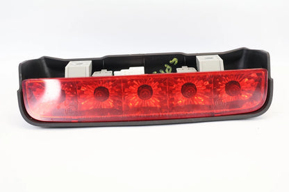 2010-2013 KIA SOUL REAR HIGH MOUNTED 3RD THIRD BRAKE LIGHT LAMP 92701-2K0 OEM