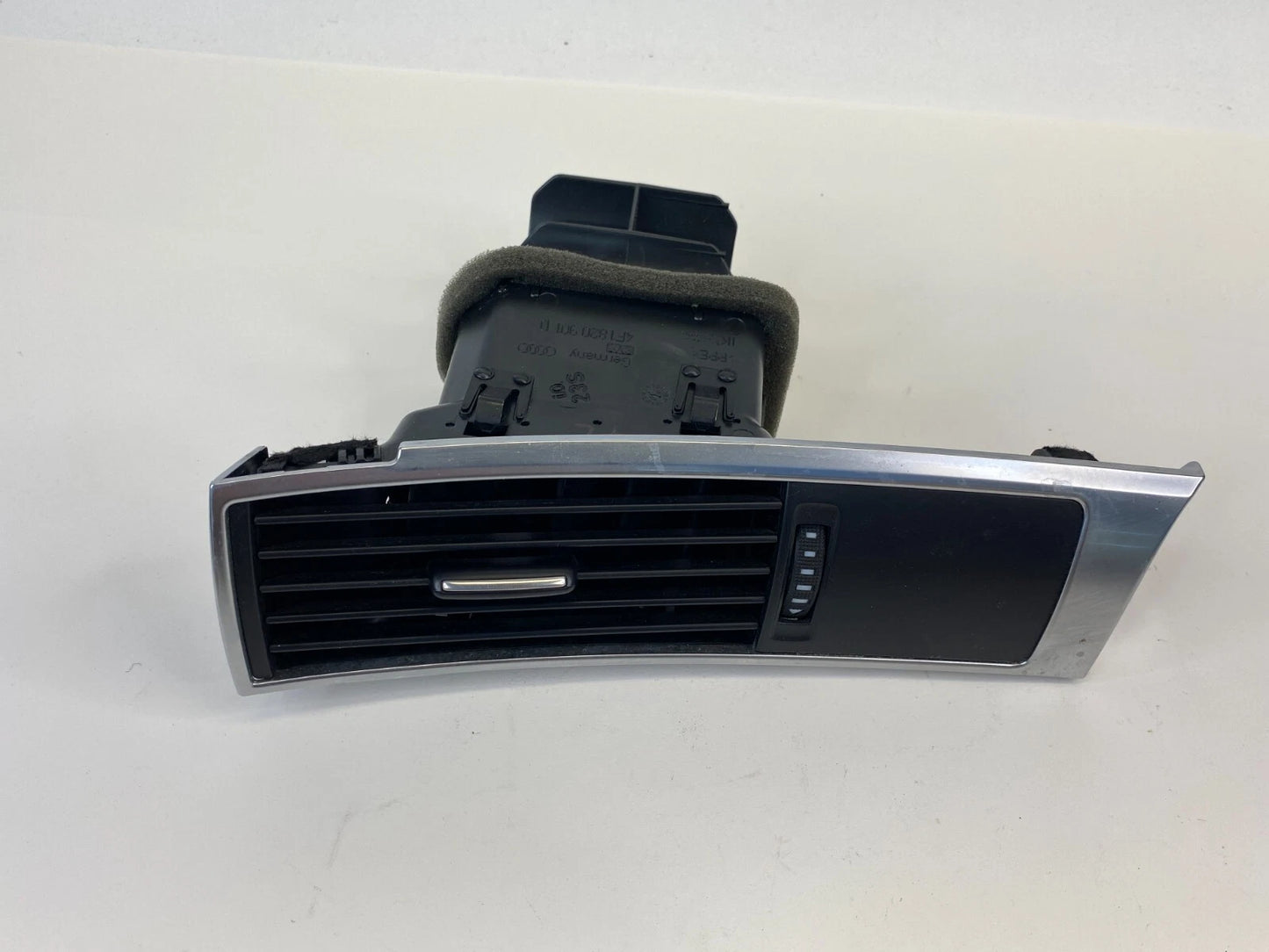 2007-2011 AUDI A6 QUATTRO FRONT LEFT DRIVER SIDE OUTLET A/C AIR VENT 4F1820901D