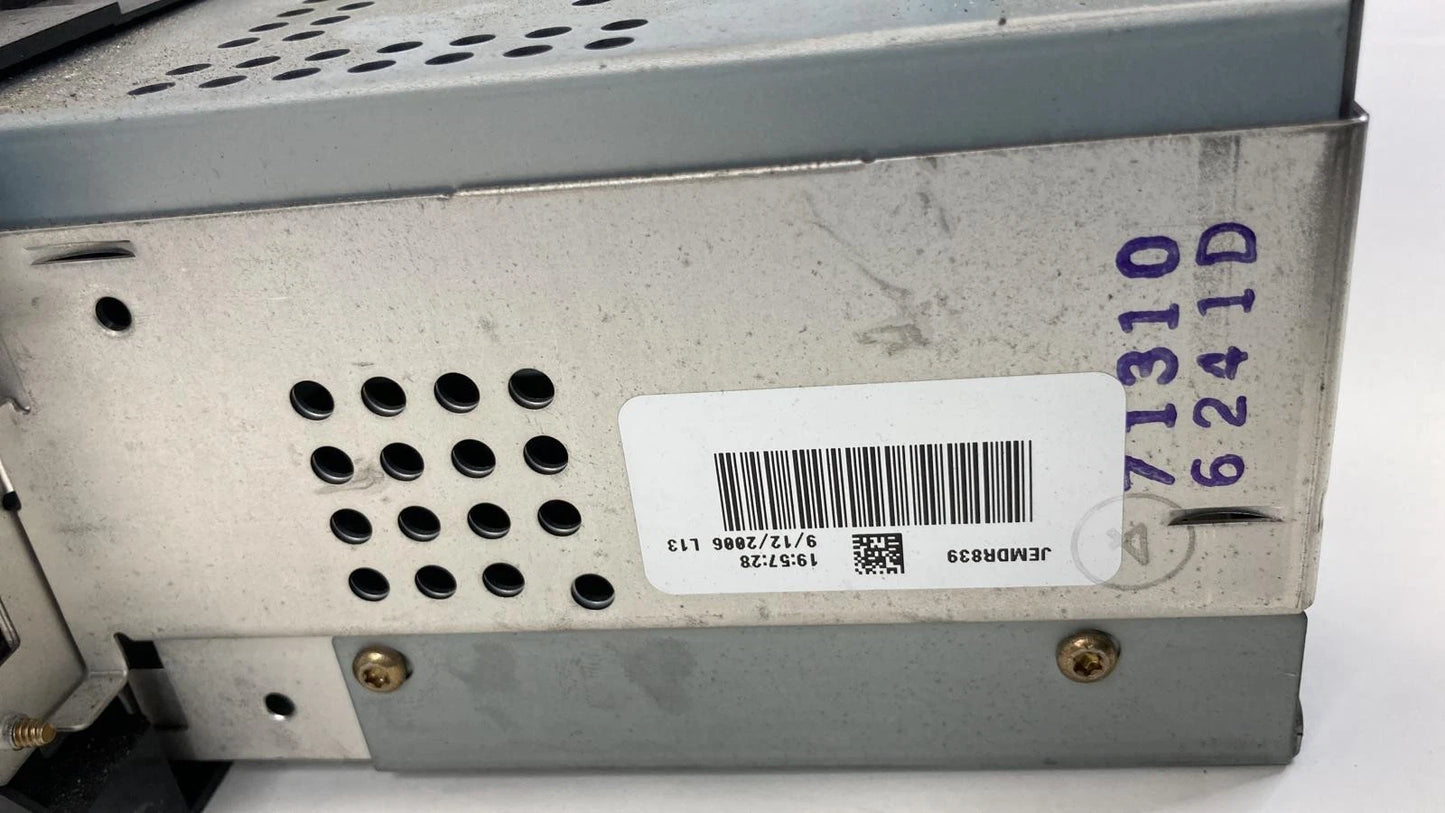 2007 JEEP COMPASS STEREO RADIO AM/FM CD PLAYER UNIT ASSEMBLY P05064173AI OEM