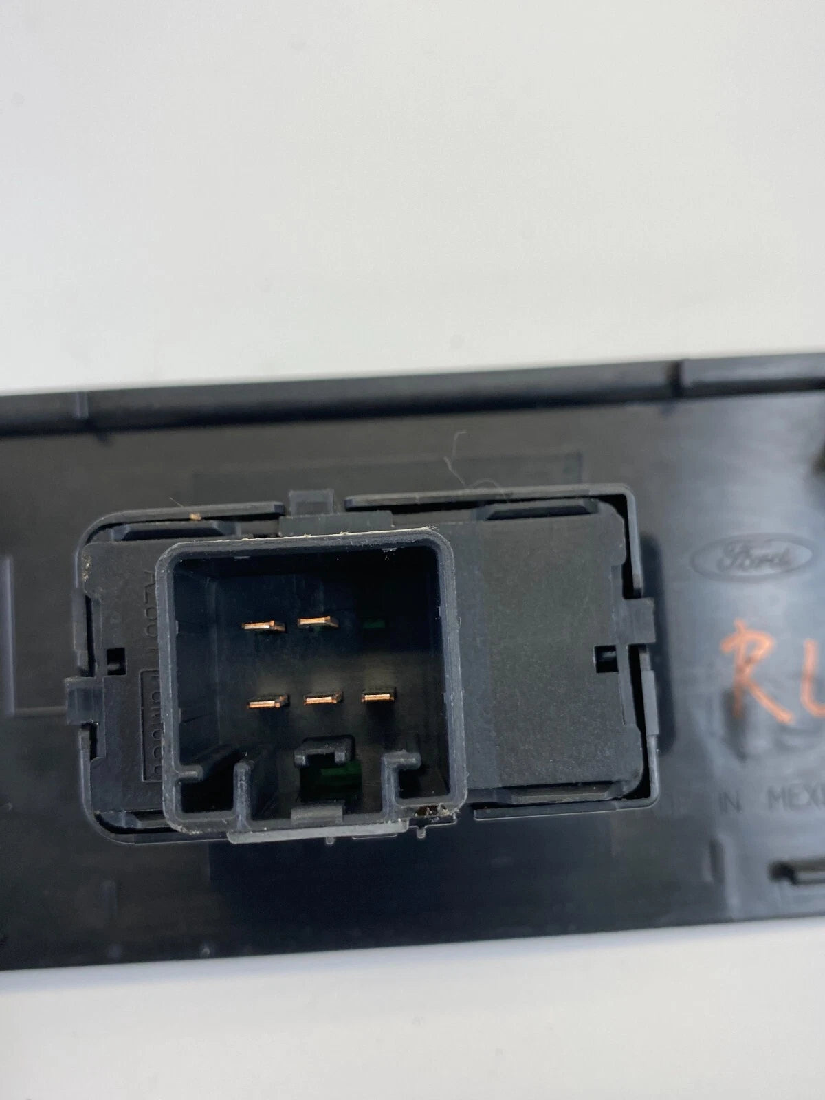 2006-2010 FORD EXPLORER RL REAR LEFT DOOR WINDOW SWITCH BEZEL OEM 6L2T-14529-ADW