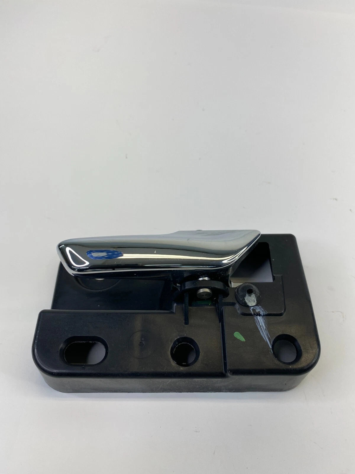 2009 2010 DODGE JOURNEY REAR RIGHT BACK SIDE INSIDE DOOR HANDLE OEM