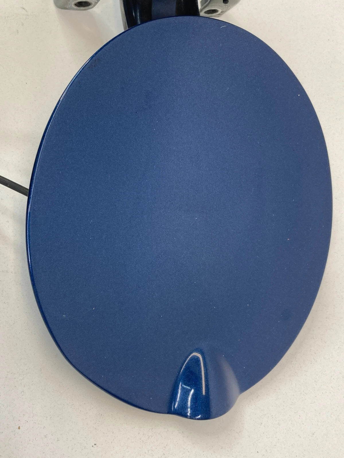 2008-2012 FORD ESCAPE GAS FILLER DOOR LID TANK CAP BLUE 8L84-78405A26AG OEM