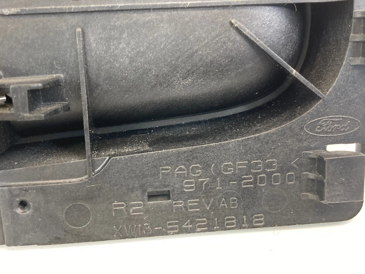 1998-2002 LINCOLN TOWN CAR REAR RIGHT SIDE INTERIOR DOOR HANDLE XW13-5421818