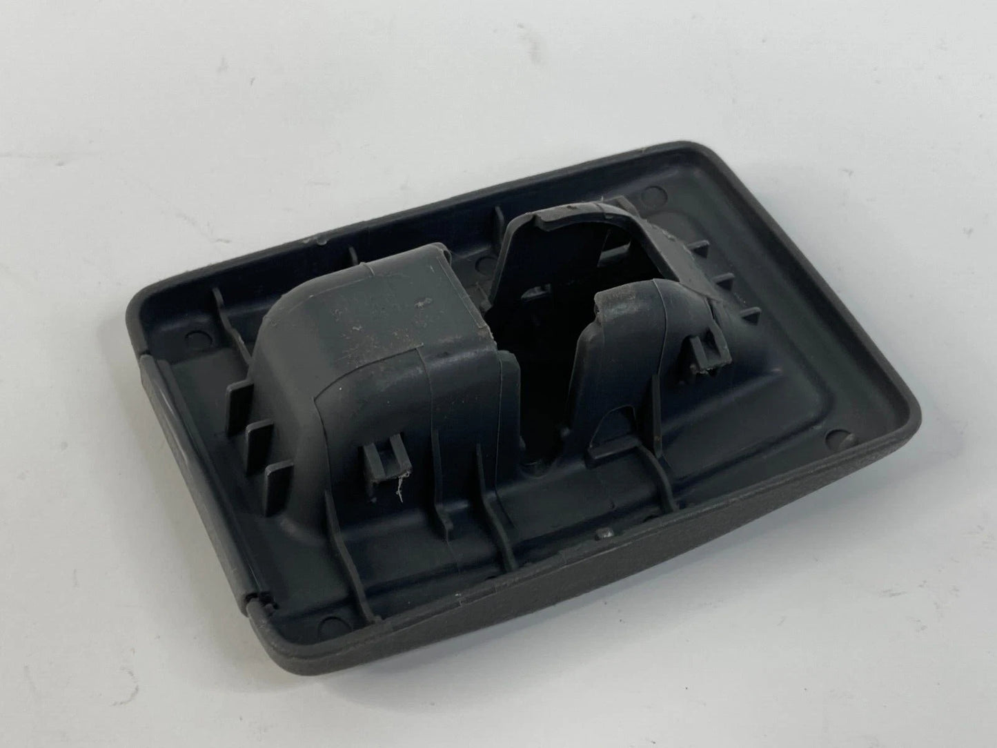 2004-2009 TOYOTA PRIUS REAR SEAT BACK CHILD ANCHOR COVER CAP OEM