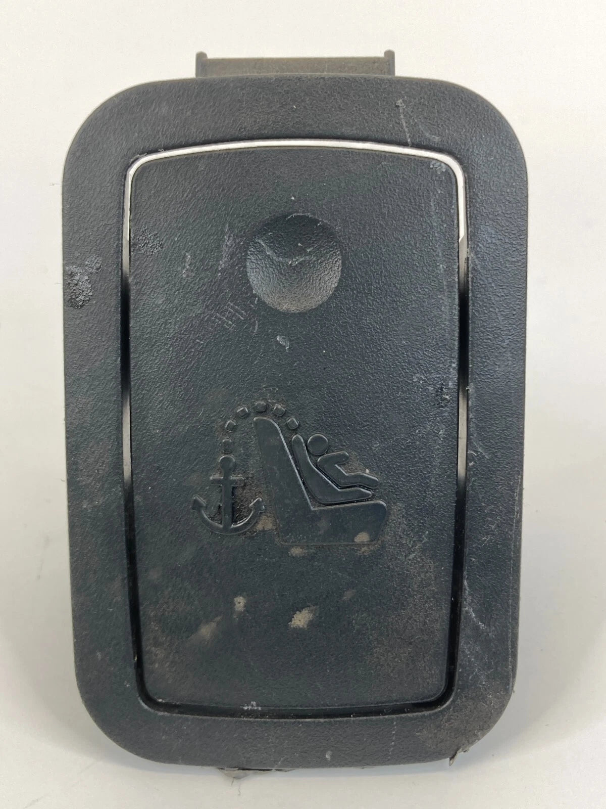 13-15 CHEVROLET MALIBU 16 LIMITED REAR SEAT ANCHOR TETHER COVER OEM 15795997