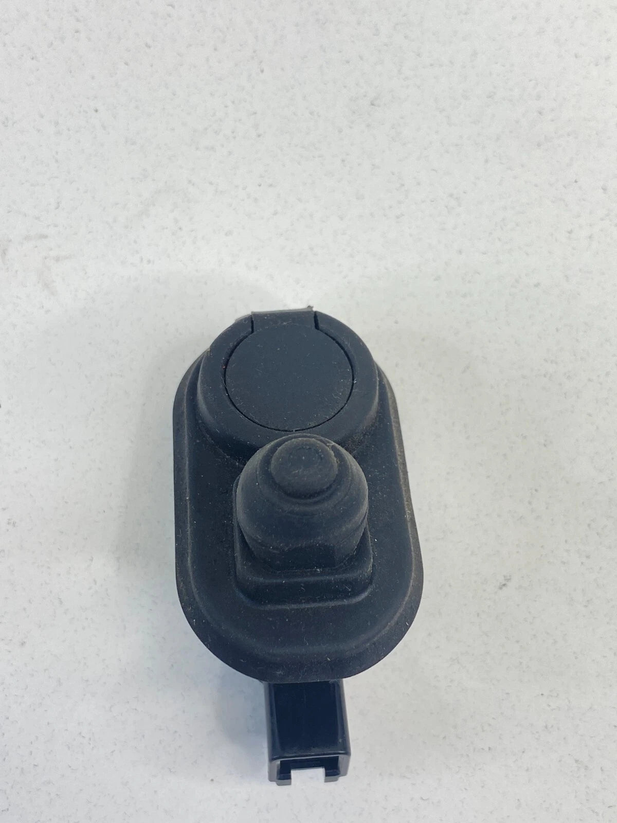 2006-2011 HONDA CIVIC FRONT RIGHT SIDE DOOR COURTESY LIGHT SWITCH JAMB SENSOR