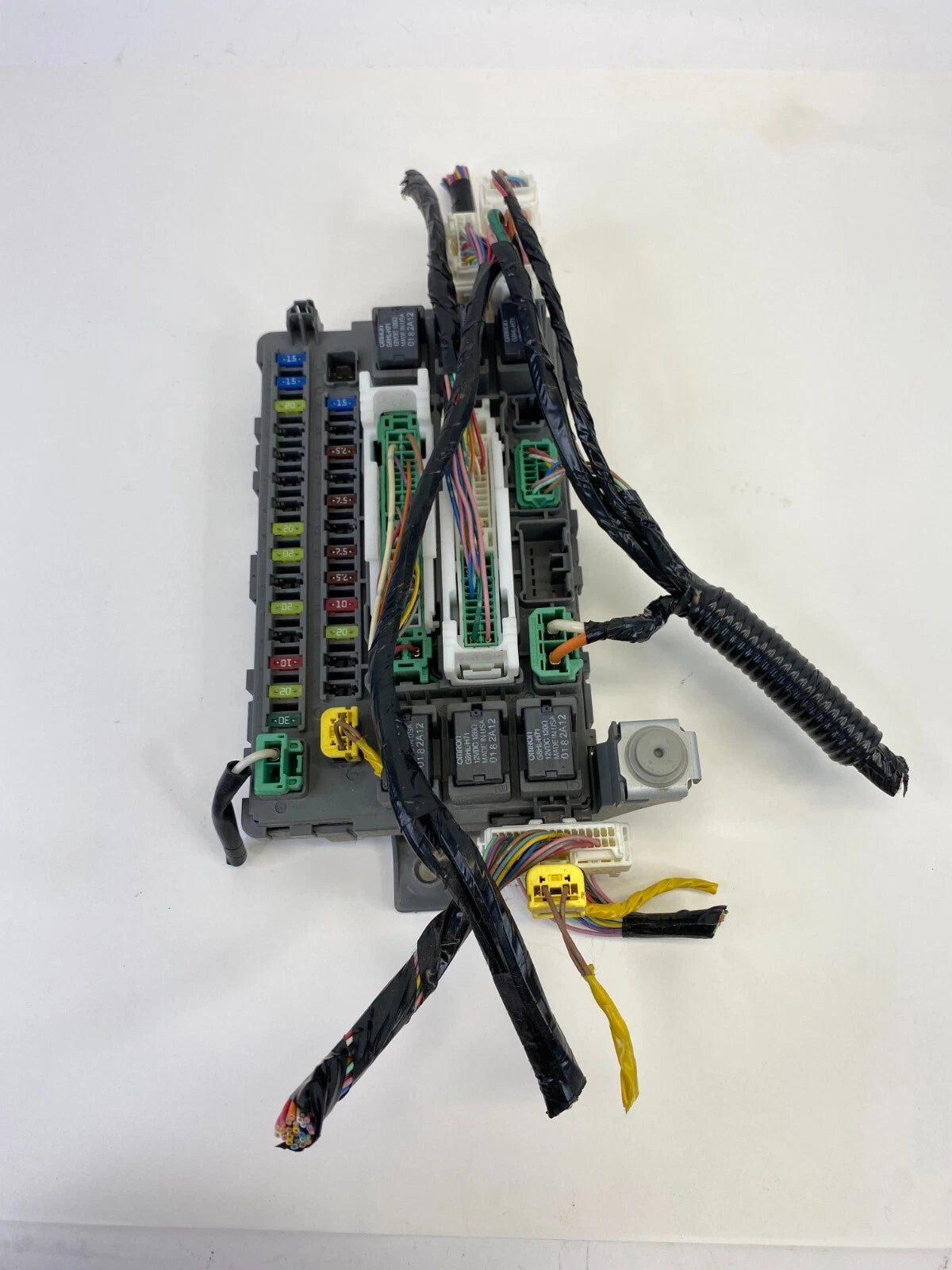 2011-2017 HONDA ODYSSEY TOURING RIGHT CABIN INTERIOR FUSE RELAY BOX OEM TK8-A400
