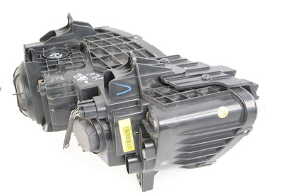 2011-2014 CHRYSLER 300 RIGHT PASSENGER HEADLIGHT HEADLAMP HALOGEN 68143002AA OEM