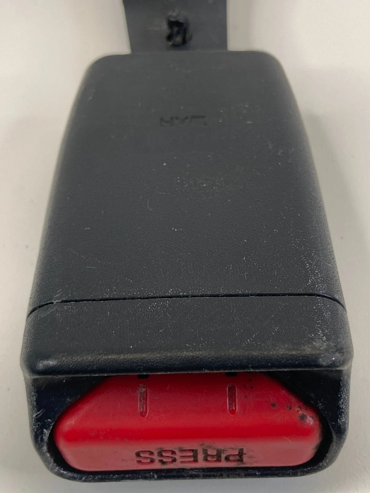 2009-2013 HONDA FIT HATCHBACK FRONT RIGHT PASSENGER SEAT BELT BUCKLE OEM