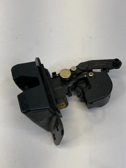 2007-2009 HYUNDAI SANTA FE REAR TRUNK LIFTGATE TAILGATE LOCK LATCH 81230-2B000