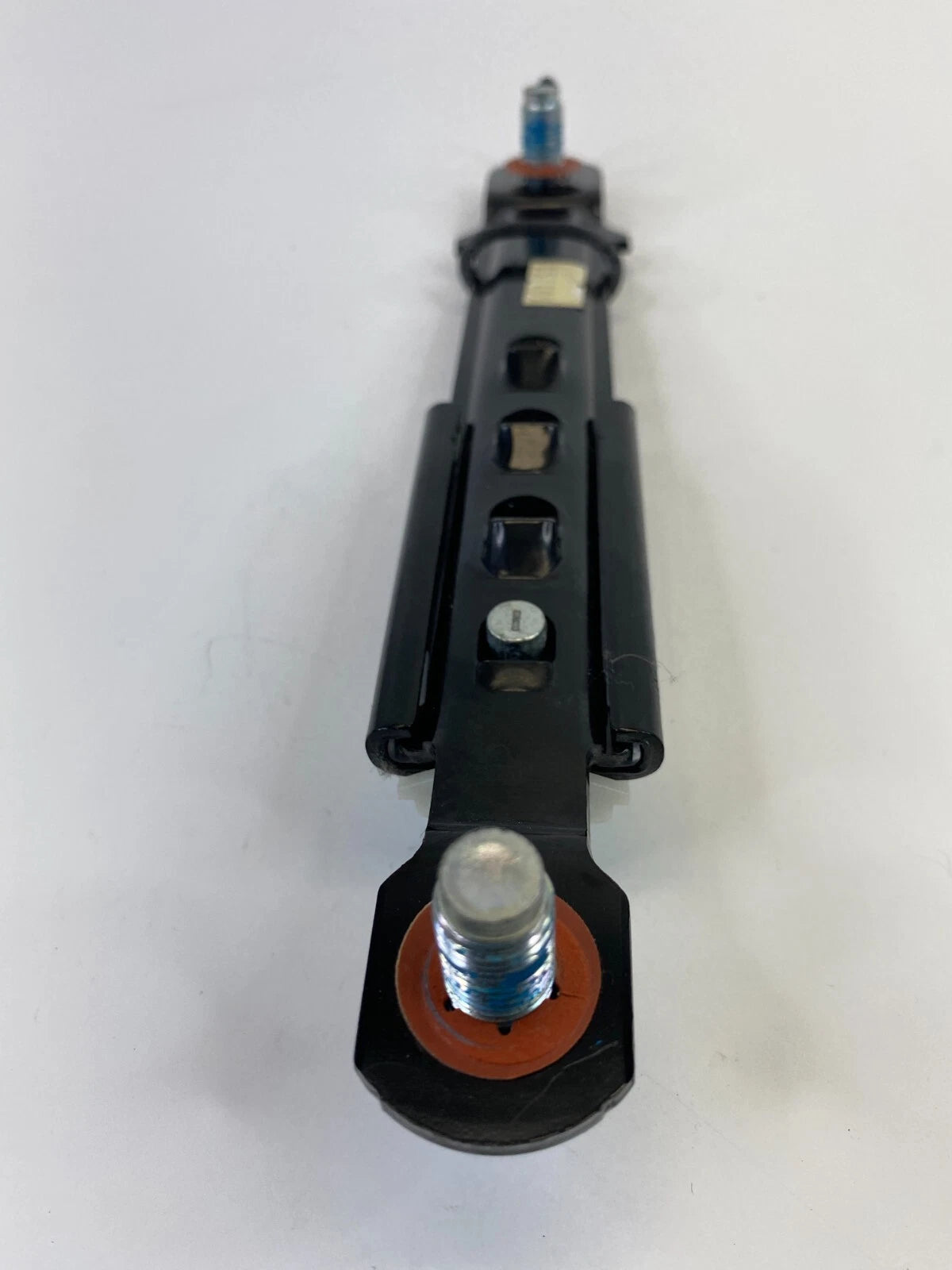 2007-2010 HYUNDAI ELANTRA FRONT LEFT DRIVER SIDE SEAT BELT ADJUSTER HEIGHT ASSY