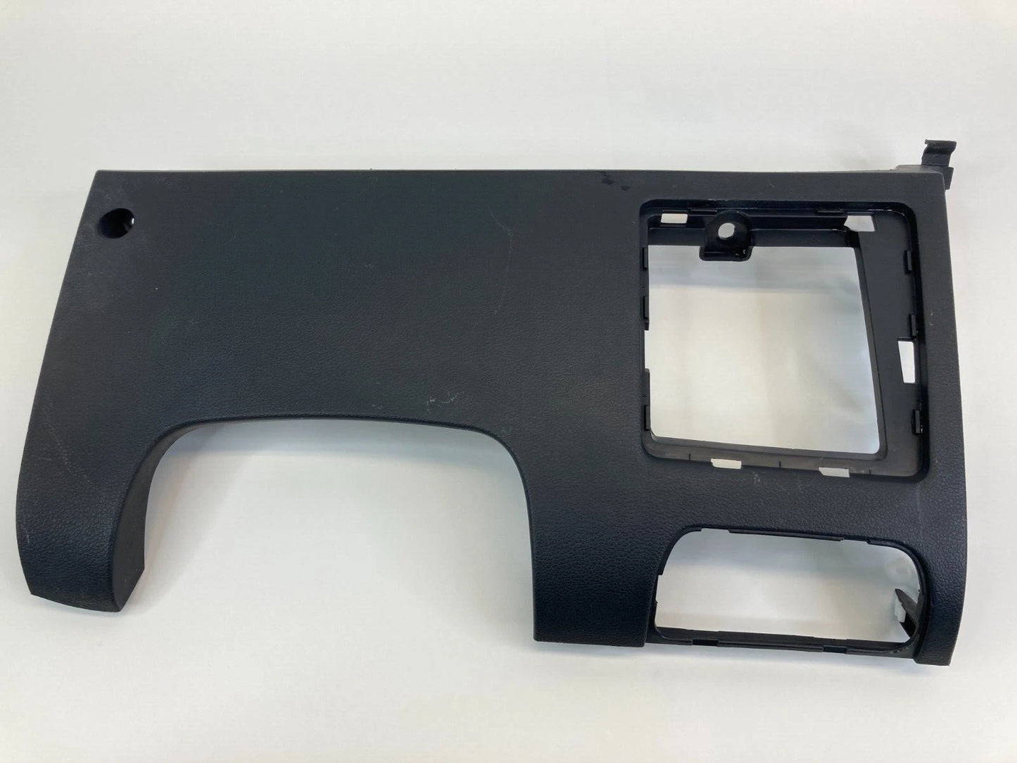 2012-2017 KIA RIO DASH INSTRUMENT PANEL LOWER COLUMN COVER CRASH PAD 84750-1W000