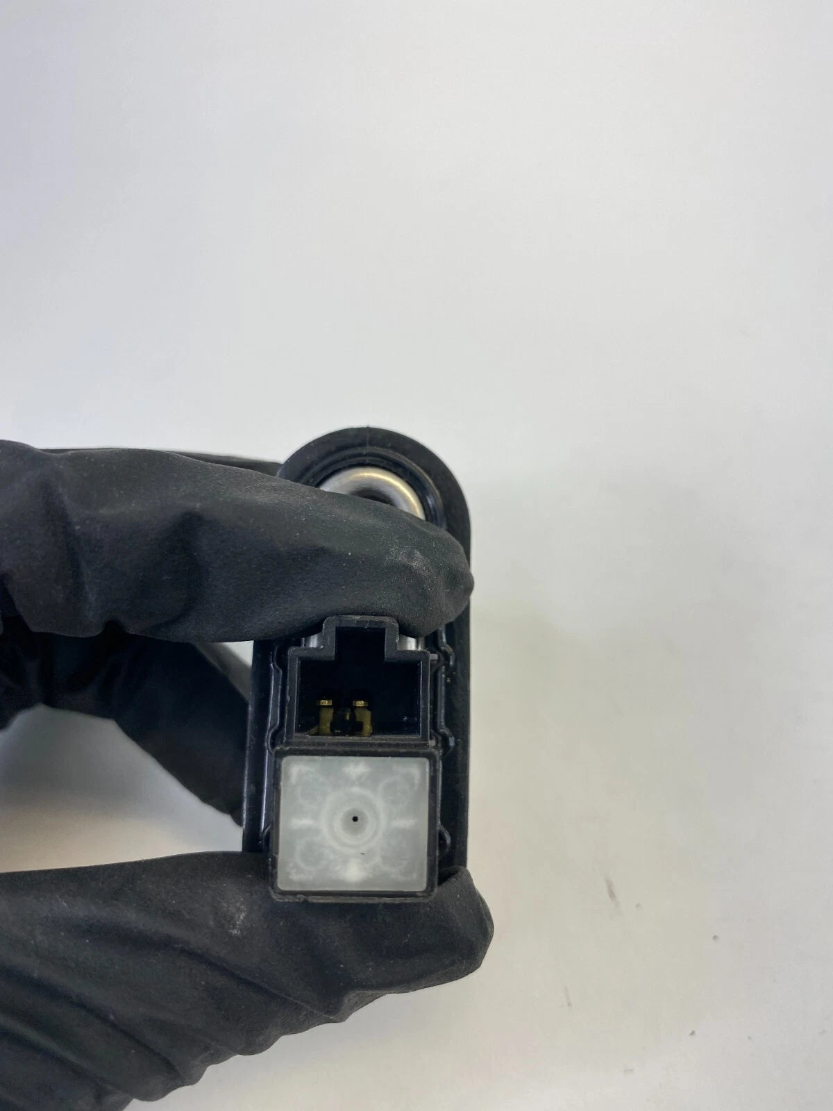2010-2013 KIA FORTE REAR RIGHT DOOR AJAR LIGHT JAMB COURTESY CONTROL SWITCH OEM