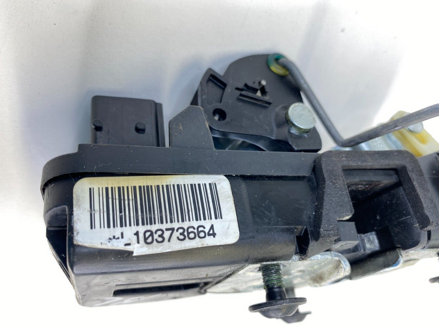 03-07 Cadillac CTS 04-06 SRX Rear Left Back Side Door Lock Latch 10373664