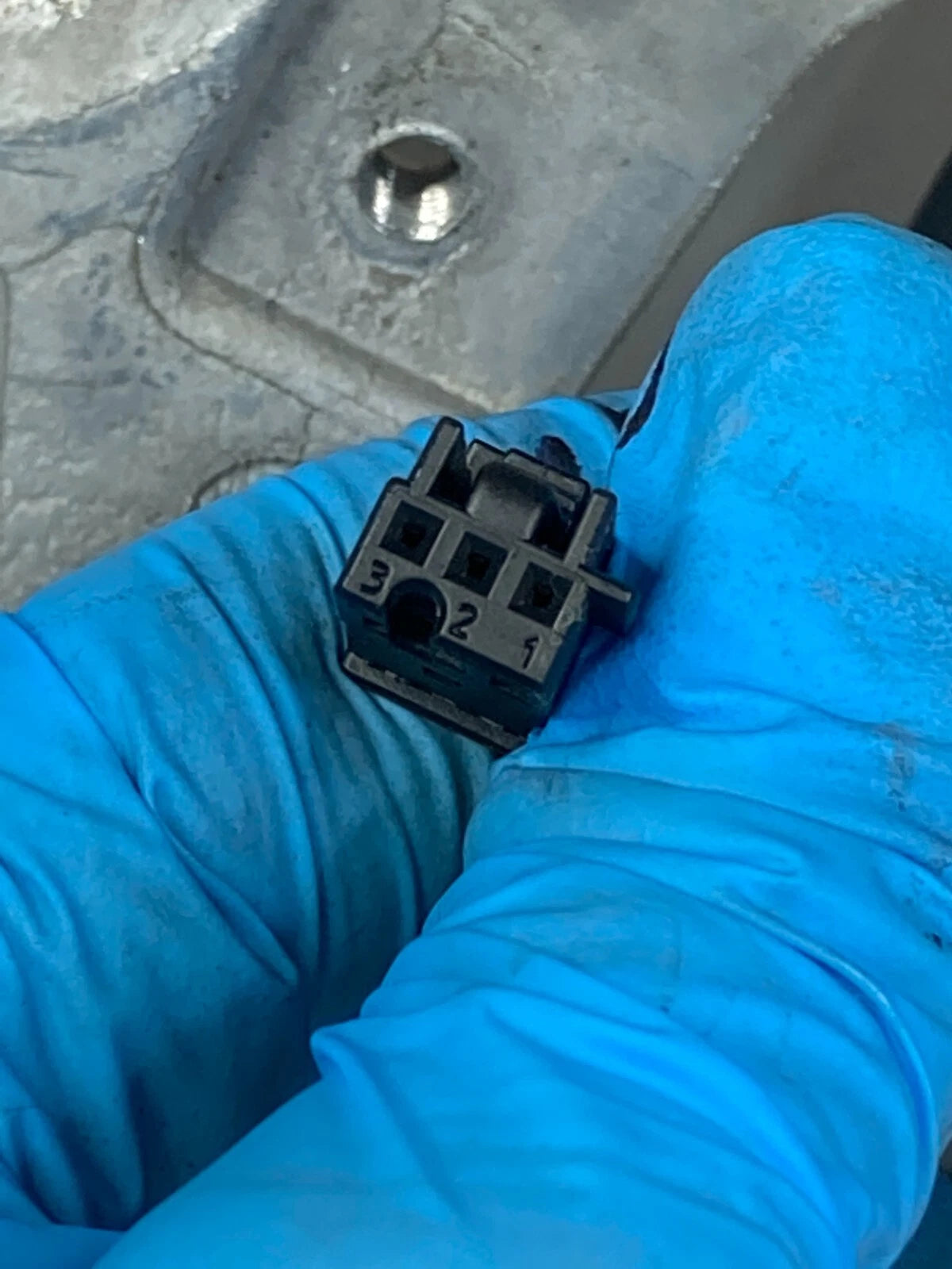 2007-2010 CHRYSLER SEBRING STEERING WHEEL COLUMN DRIVER HAND GRIP 1EM151DHAD OEM