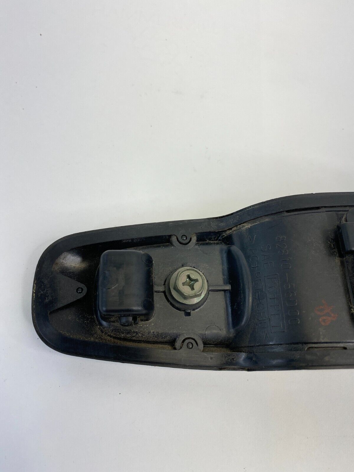 1999-2003 Suzuki Grand Vitara Rear Right Side Exterior Door Handle 82810-56D00