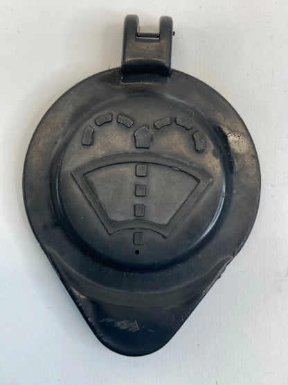 96-00 HYUNDAI ELANTRA SEDAN WINDSHIELD WIPER WASHER FLUID RESERVOIR TANK CAP TOP