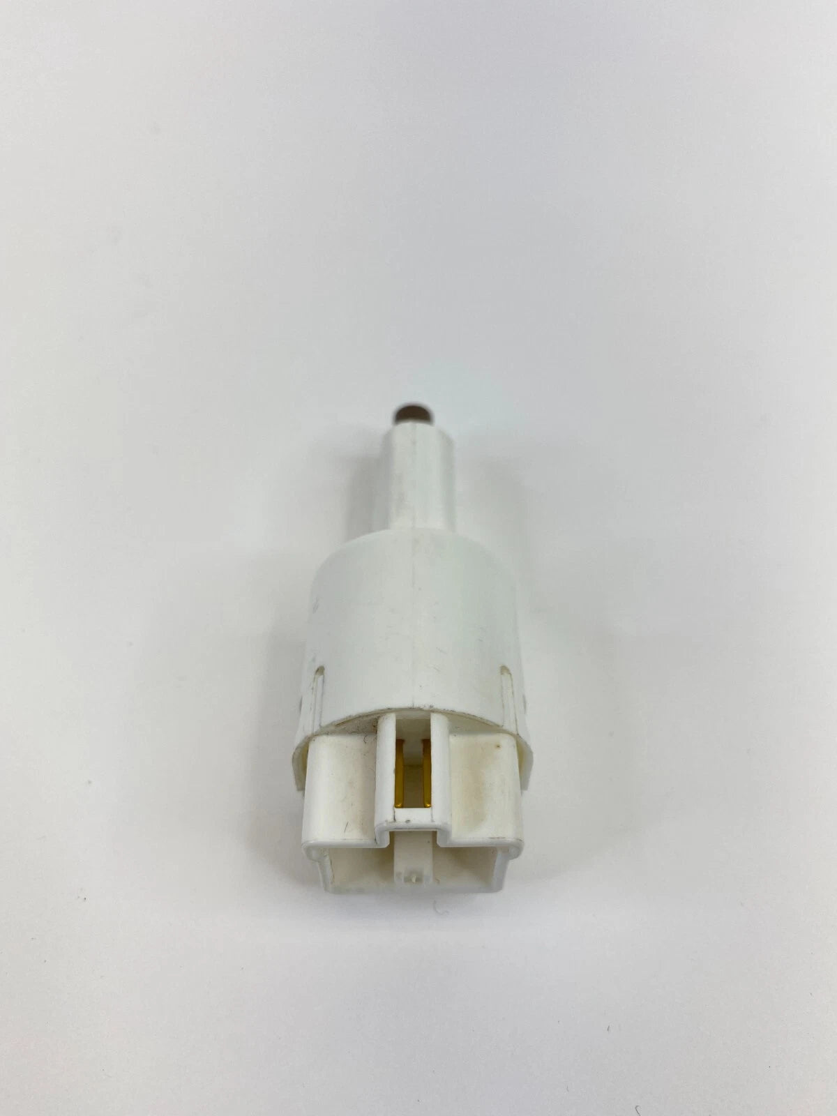 09-22 TOYOTA COROLLA 10-13 4RUNNER BRAKE PEDAL STOP LIGHT LAMP SENSOR SWITCH OEM