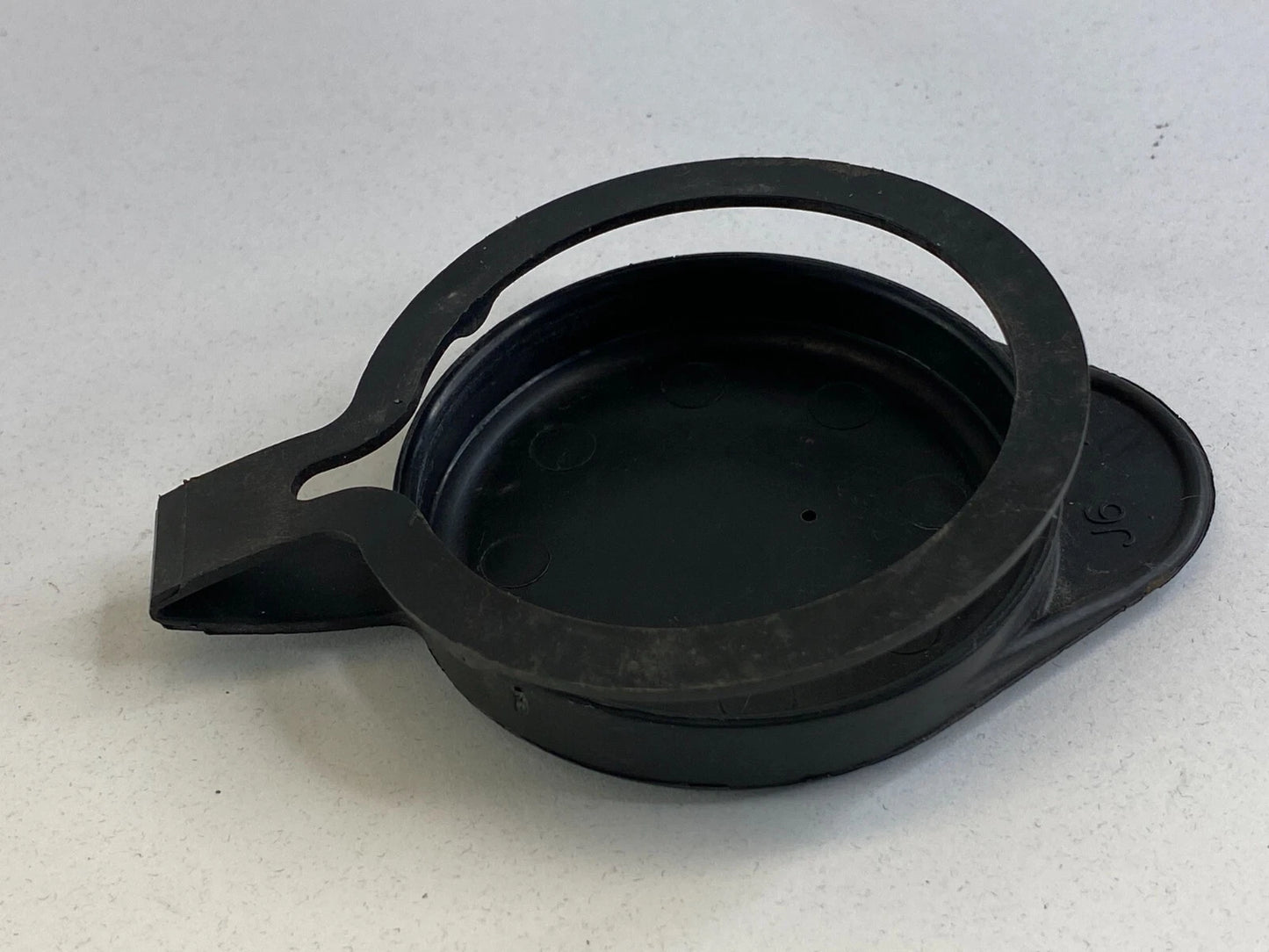 2006-2013 CHEVROLET IMPALA WINDSHIELD WASHER FLUID RESERVOIR CAP LID COVER OEM