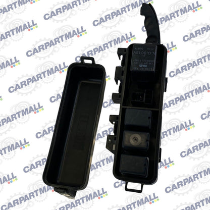 2002-2006 Mazda MPV 3.0L V6 Under Hood Fuse Relay Box Fusebox Assembly OEM