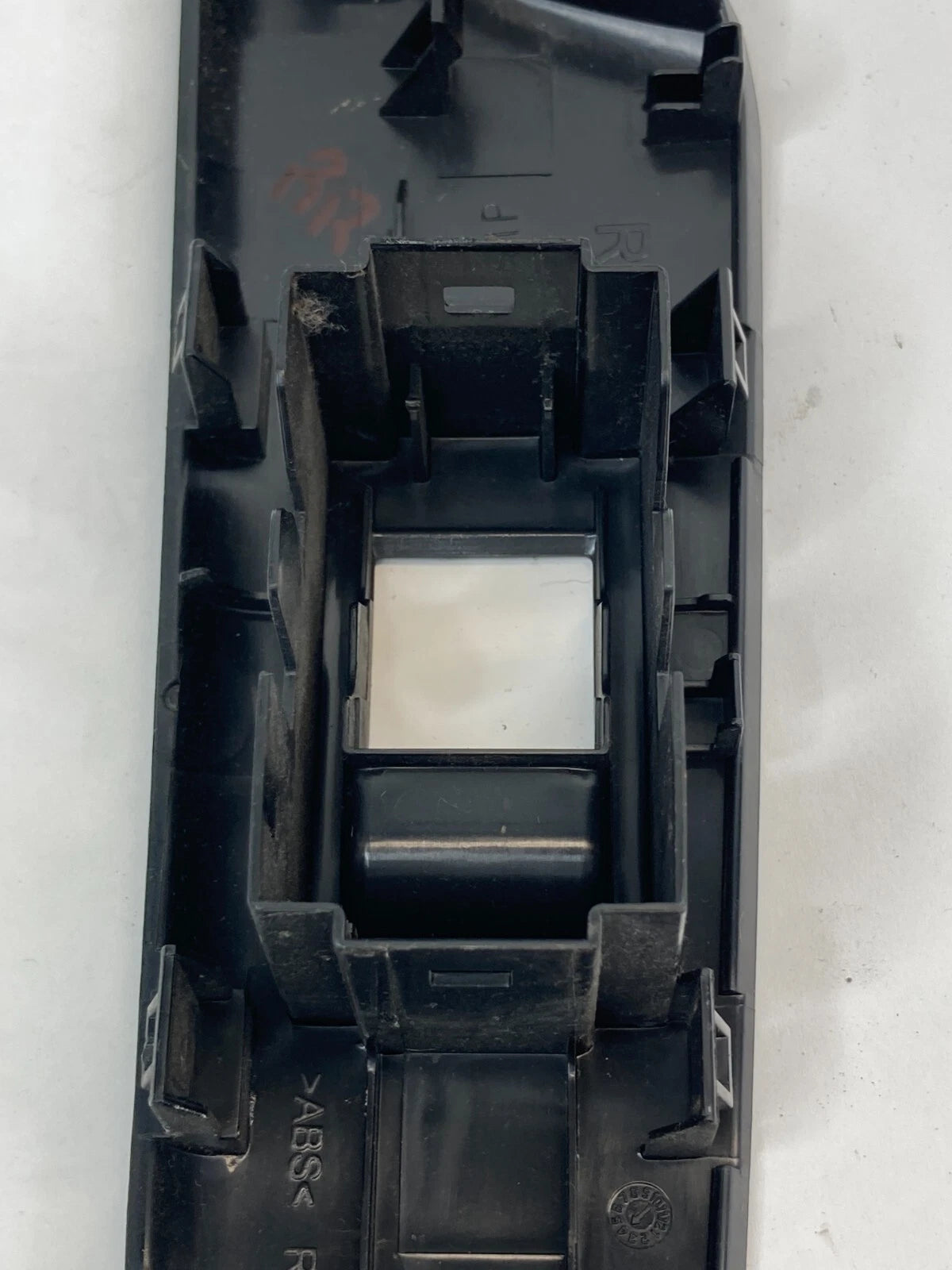 2009-2013 TOYOTA MATRIX REAR RIGHT SIDE DOOR WINDOW SWITCH COVER BEZEL TRIM OEM