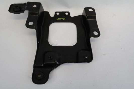 2012-2018 FORD FOCUS BATTERY TRAY HOLDER LOWER BOTTOM BRACKET MOUNT OEM