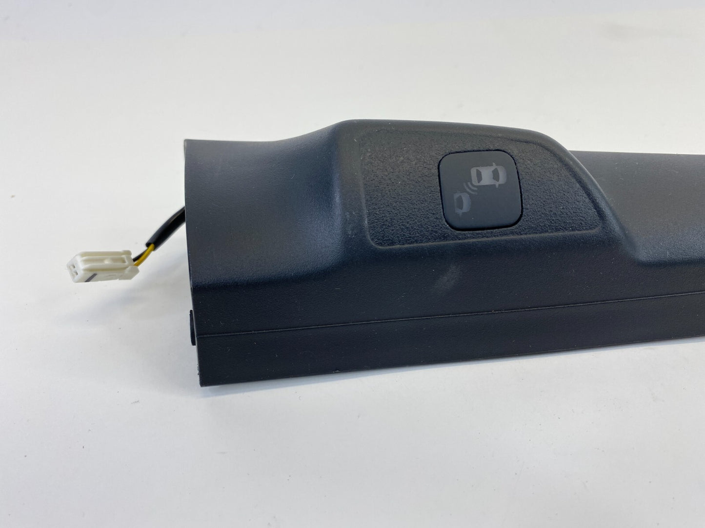 11-17 Honda Odyssey RH Side Blind Spot Monitor Switch Mirror Cover Trim 76220TK8