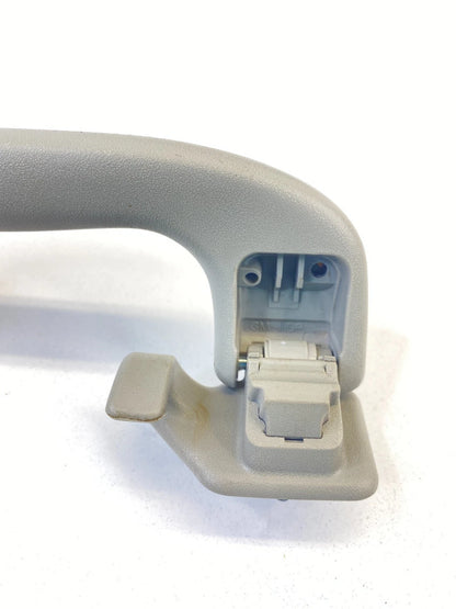 2011-2016 CHEVROLET CRUZE REAR RIGHT PASSENGER INTERIOR ROOF GRAB HANDLE OEM